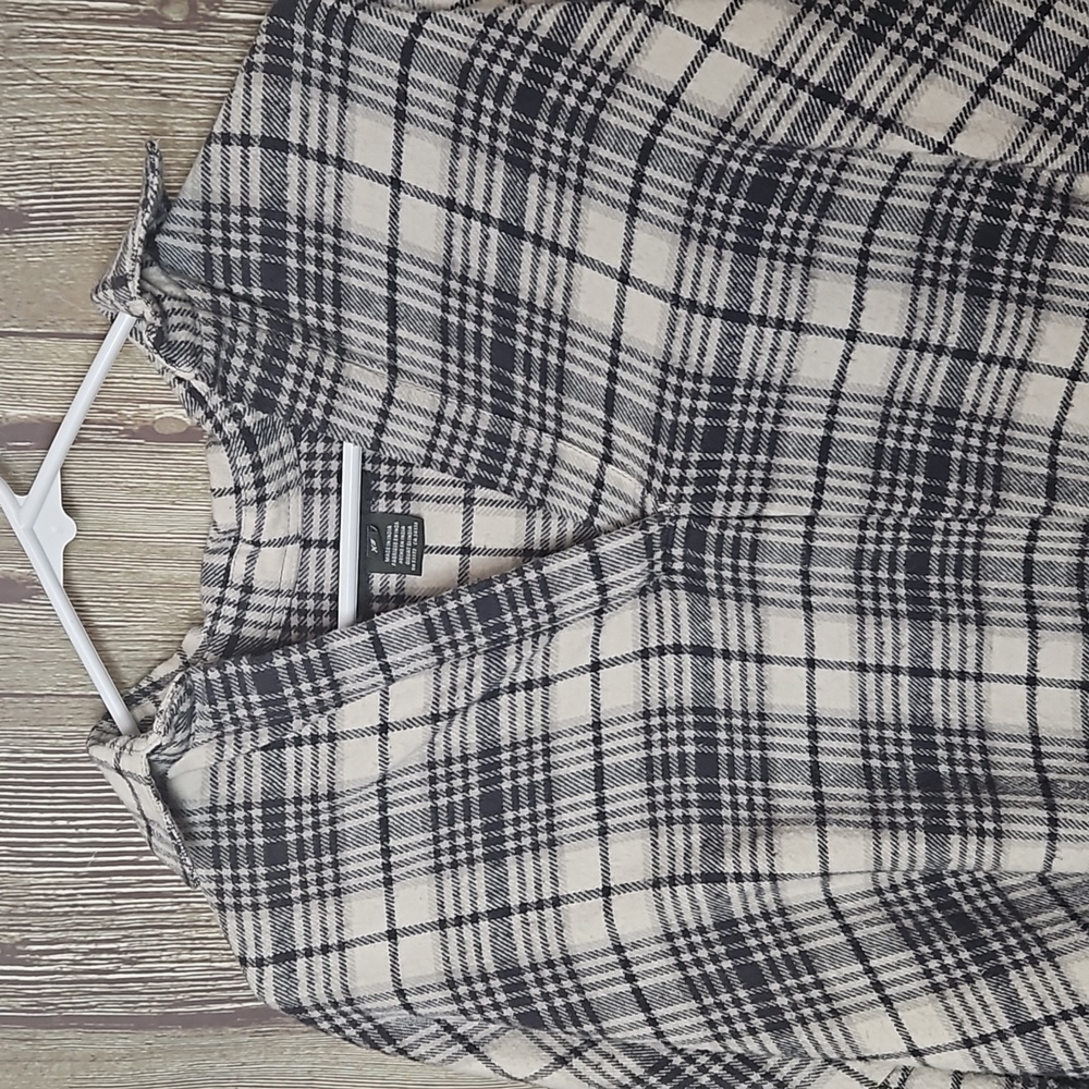 French Connection Flannel Shirt Sz XS Cream BLK Popover Plaid Top - Picture 2 of 7